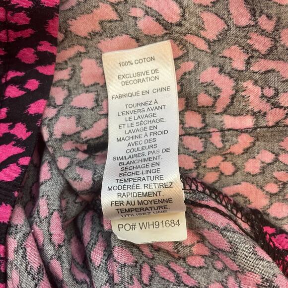 Betsey Johnson by Koi Scrub Top Small Pink Leopard Print Bow Neck Nursing - Picture 4 of 8